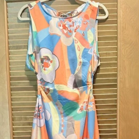 NWOT ASTR the Label High Neck Open Back Midi Dress - Orange blue multi - Size L - Picture 5 of 10
